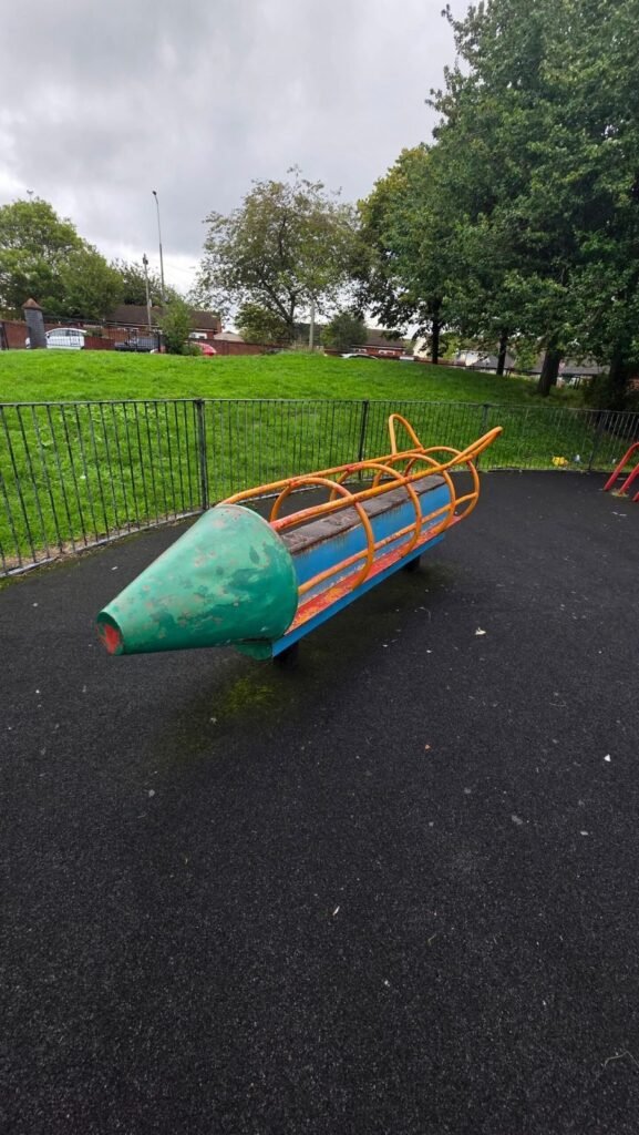 Crown Street Park playground, Liverpool (photo 4) Crown Street Park playground, Liverpool (photo 4)