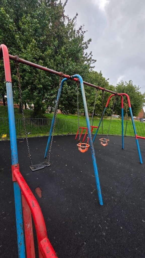 Crown Street Park playground, Liverpool (photo 3) Crown Street Park playground, Liverpool (photo 3)