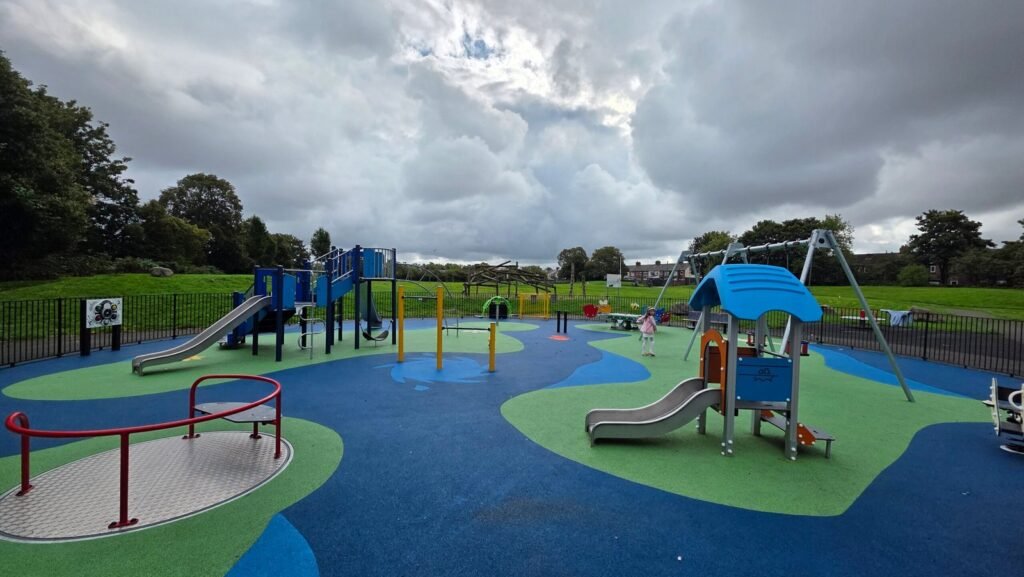 Doric Park playground, Liverpool (photo 8) Doric Park playground, Liverpool (photo 8)