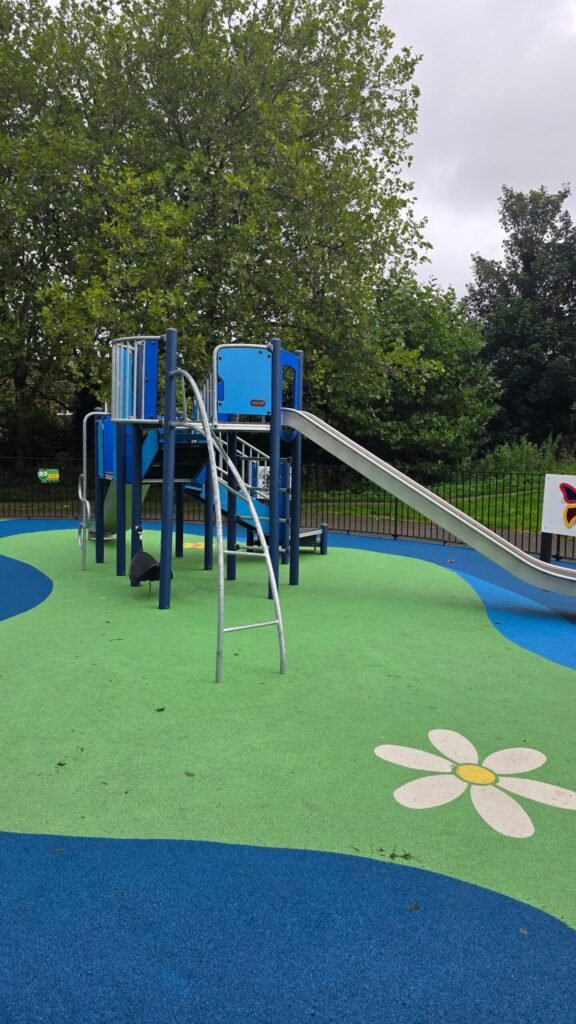 Doric Park playground, Liverpool (photo 11) Doric Park playground, Liverpool (photo 11)