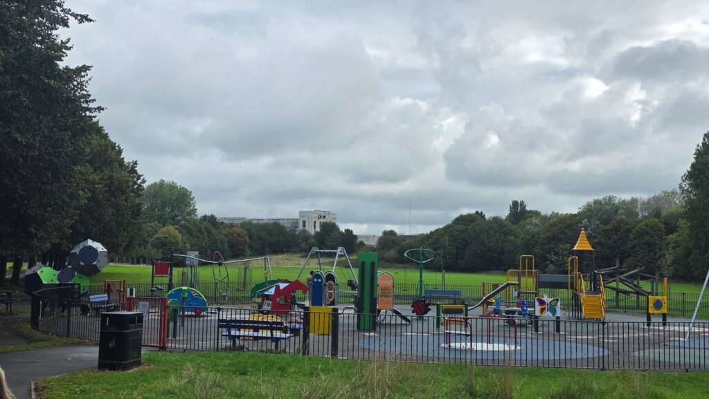 Wavertree Botanic Gardens playground, Liverpool (photo 4) Wavertree Botanic Gardens playground, Liverpool (photo 4)