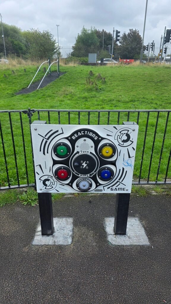 Wavertree Botanic Gardens playground, Liverpool (photo 11) Wavertree Botanic Gardens playground, Liverpool (photo 11)