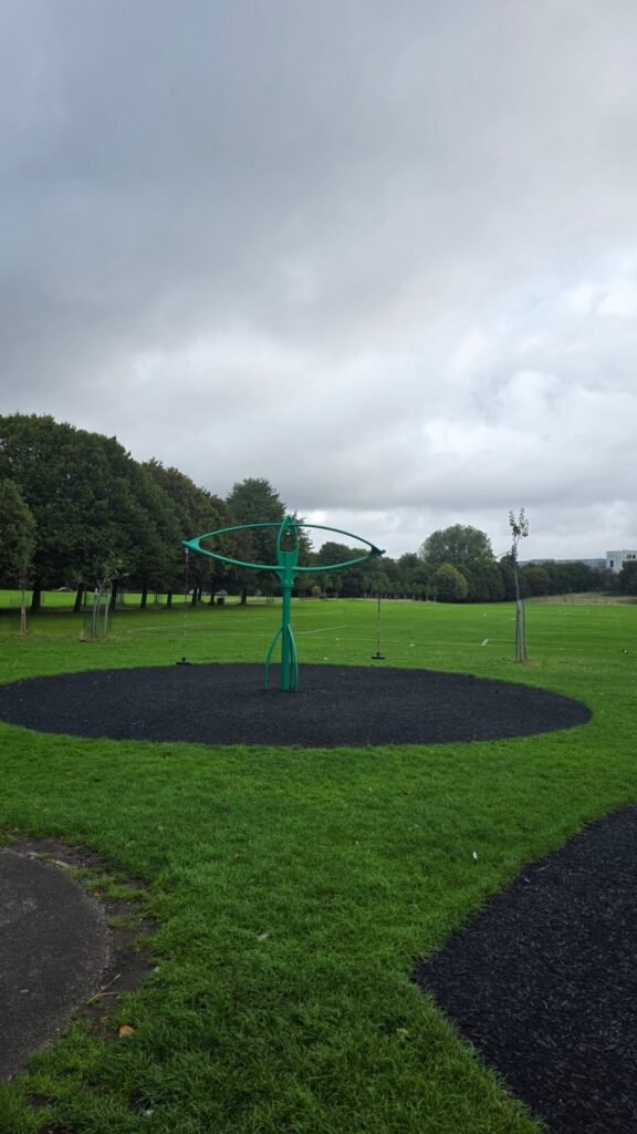 Wavertree Botanic Gardens playground, Liverpool (photo 16) Wavertree Botanic Gardens playground, Liverpool (photo 16)