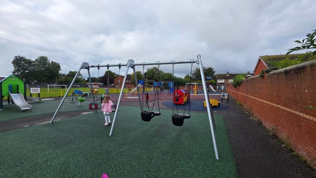 Upper Hill Playground, Liverpool (photo 2) Upper Hill Playground, Liverpool (photo 2)